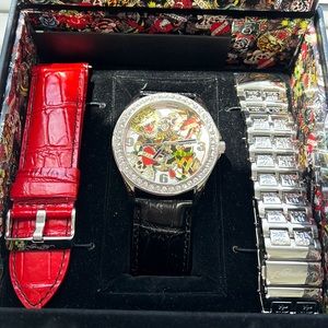 Ed Hardy watch with 3 Interchangeable bands never worn